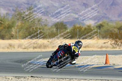 media/Jan-09-2022-SoCal Trackdays (Sun) [[2b1fec8404]]/Turn 6 (1035am)/